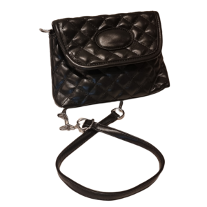 BOLSA ACOLCHOADA COM ALÇA DE CORRENTE